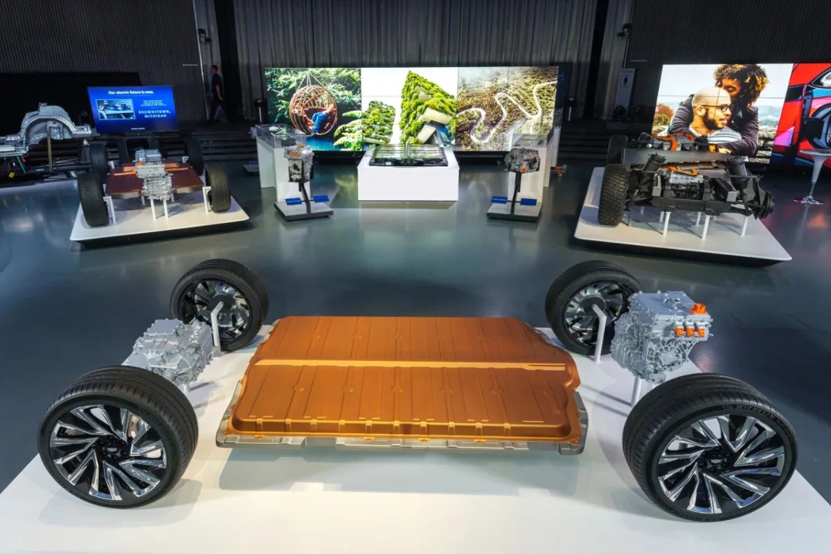 GM expands battery tech with ALGOLiON acquisition