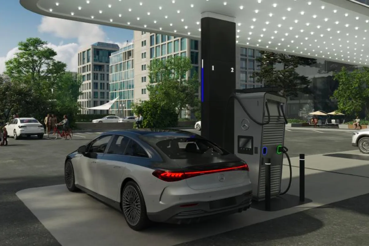 Mercedes-Benz new powerful EV charging stations