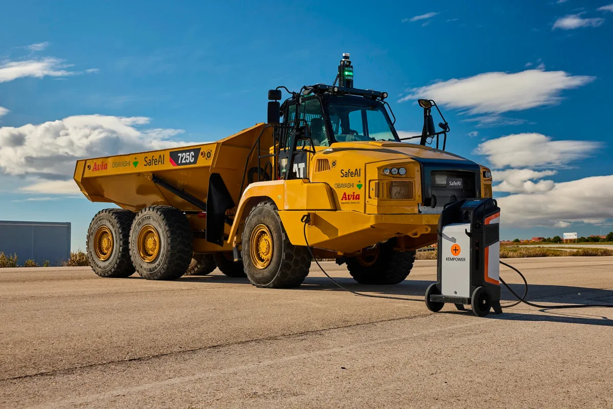 SafeAI and Obayashi's groundbreaking electric, autonomous Caterpillar 725 haul truck, symbolizing innovation in sustainable construction technology.